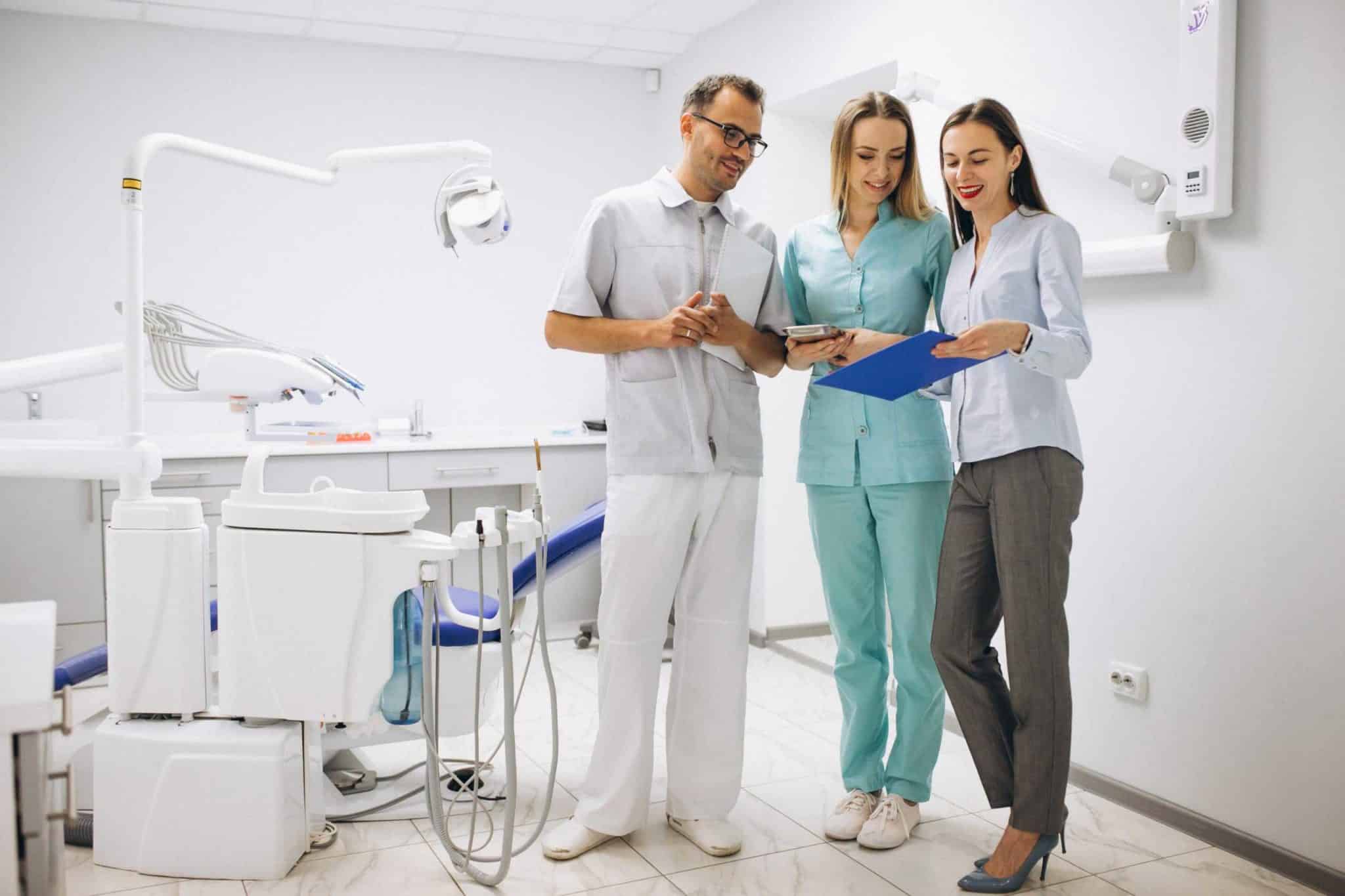 gestion cabinet de denturologie scaled 1